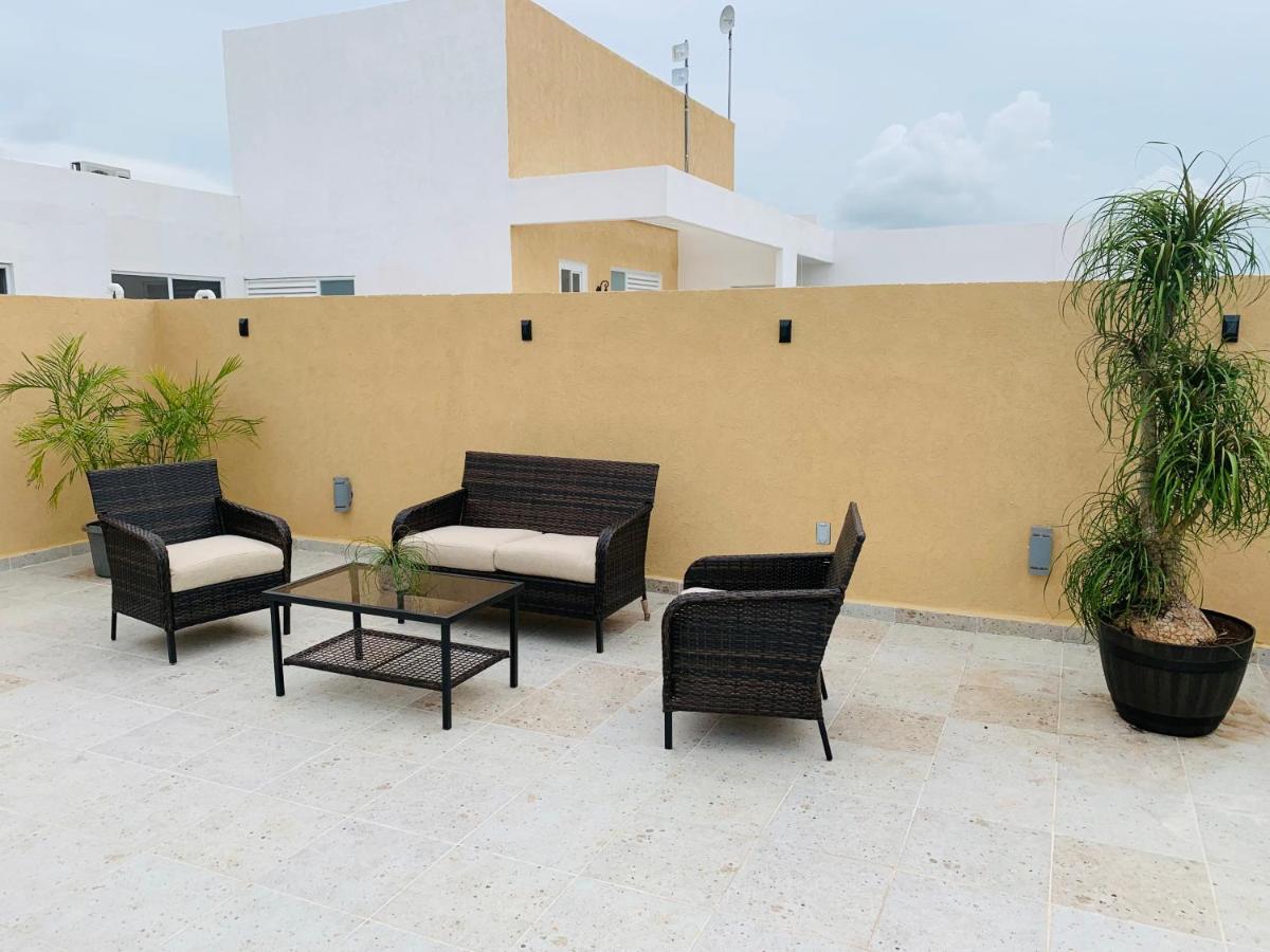 Franks House Apartment "Shared House" Cancún Exterior foto